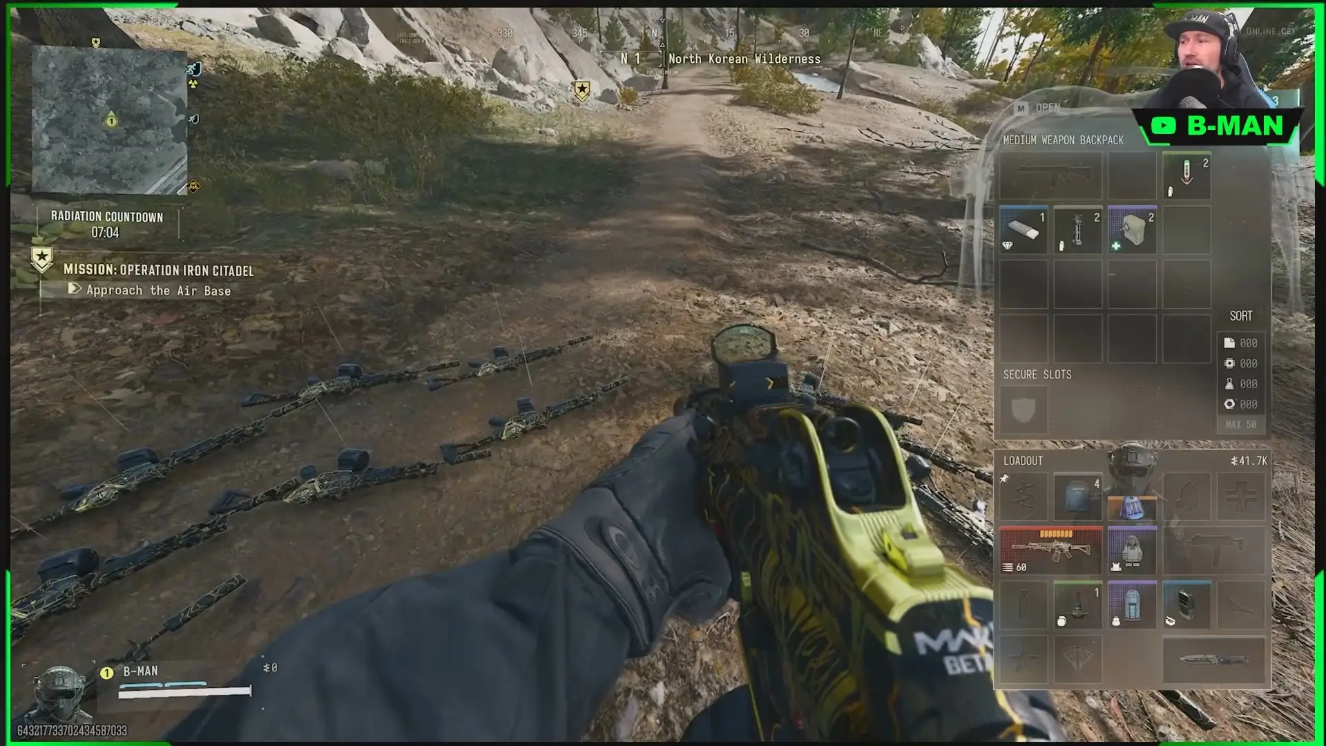 Call of Duty: Modern Warfare 4 backpack weapon-storage slot