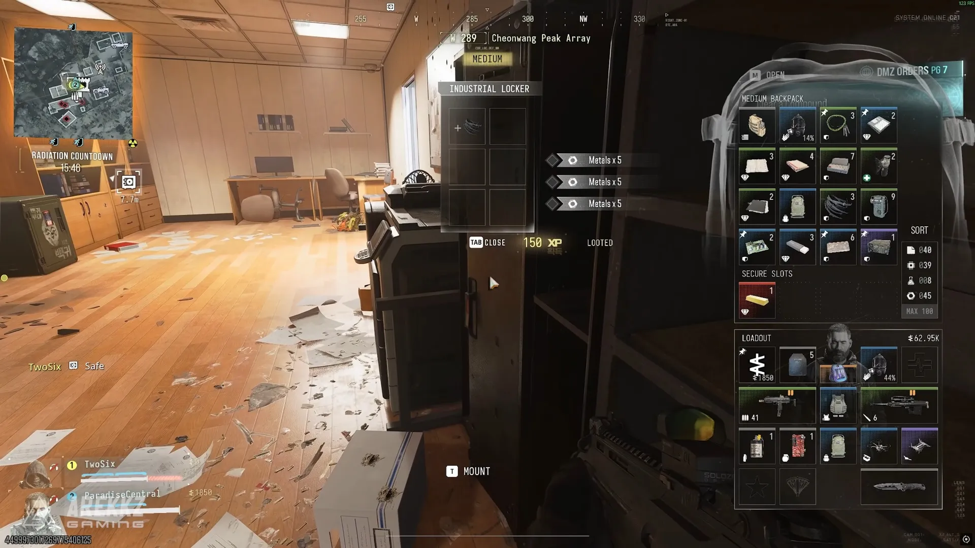 Call of Duty: Modern Warfare 4 upstairs lockers and safe